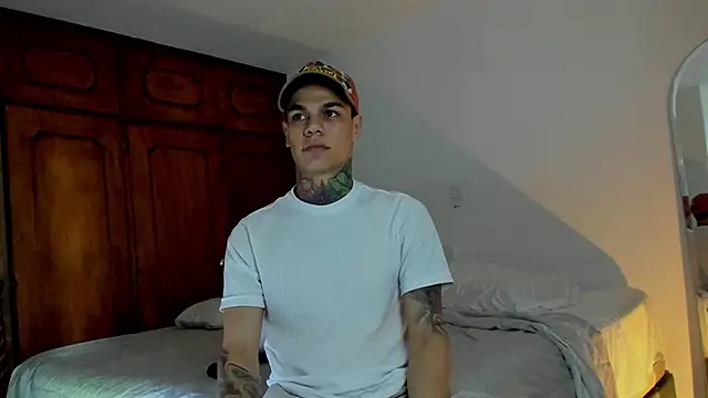 Snapshot of Jordyrodriiguez chatting on December 23, 2024, 3:18 am Jordyrodriiguez online show from December 23, 2024, 3:18 am