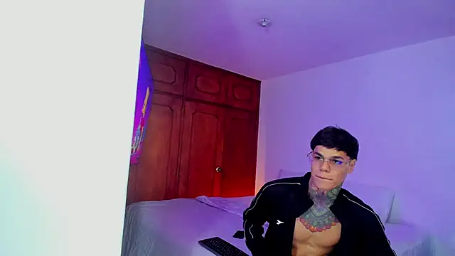 Snapshot of Jordyrodriiguez chatting on January 5, 2025, 3:53 am Jordyrodriiguez online show from January 5, 2025, 3:53 am