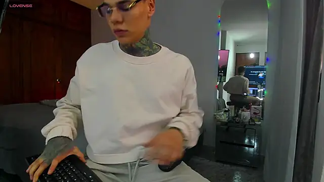 Snapshot of Jordyrodriiguez chatting on February 12, 2025, 6:30 pm Jordyrodriiguez online show from February 12, 2025, 6:30 pm