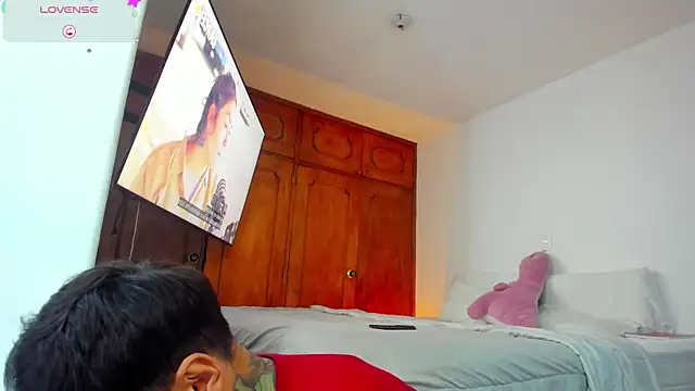 Snapshot of Jordyrodriiguez chatting on February 14, 2025, 3:54 am Jordyrodriiguez online show from February 14, 2025, 3:54 am