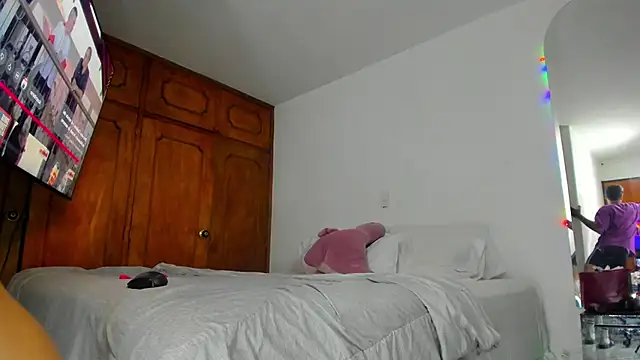 Snapshot of Jordyrodriiguez chatting on February 20, 2025, 3:34 am Jordyrodriiguez online show from February 20, 2025, 3:34 am