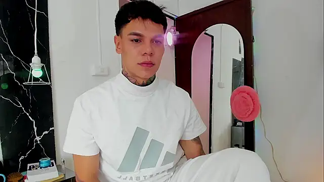 Snapshot of Jordyrodriiguez chatting on November 1, 2025, 8:33 pm Jordyrodriiguez online show from November 1, 2025, 8:33 pm