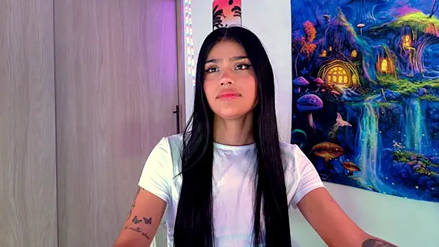 Snapshot of CatrinaRossi chatting on November 23, 2025, 8:52 pm CatrinaRossi online show from November 23, 2025, 8:52 pm