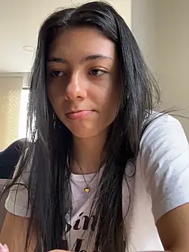 Liissa cute  online show from August 2, 2026, 8:40 pm