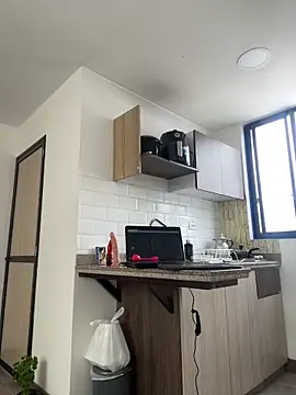 LauraCadwell online show from January 26, 2025, 5:34 pm