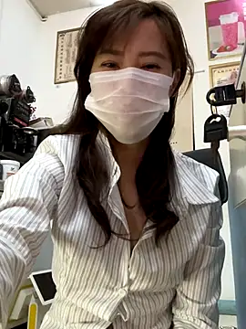 andii-1 online show from November 22, 2025, 1:59 am