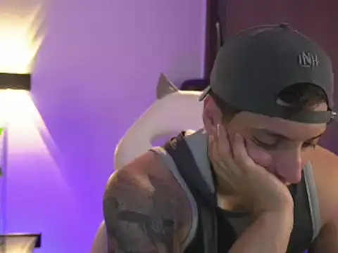 appolo allen online show from January 25, 2025, 4:56 am