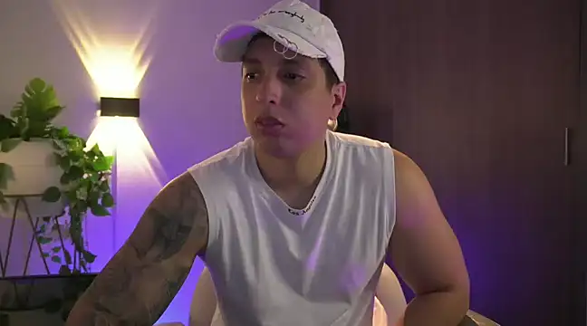 appolo allen online show from February 4, 2025, 3:04 pm