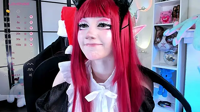 LilithLin online show from December 4, 2025, 12:42 am