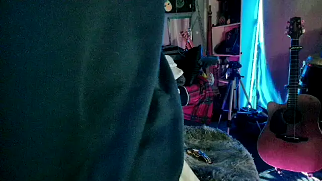 Snapshot of Barry_Indica chatting on January 3, 2025, 8:11 pm Barry Indica online show from January 3, 2025, 8:11 pm