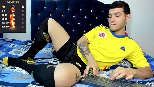 Noha white online show from March 5, 2025, 6:12 pm