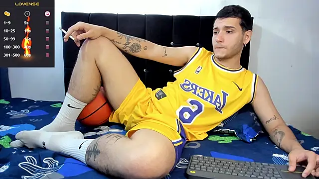 Noha white online show from March 17, 2025, 9:34 pm