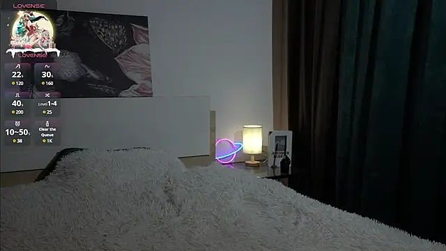 Snapshot of RenetTolken chatting on December 21, 2024, 8:21 pm RenetTolken online show from December 21, 2024, 8:21 pm