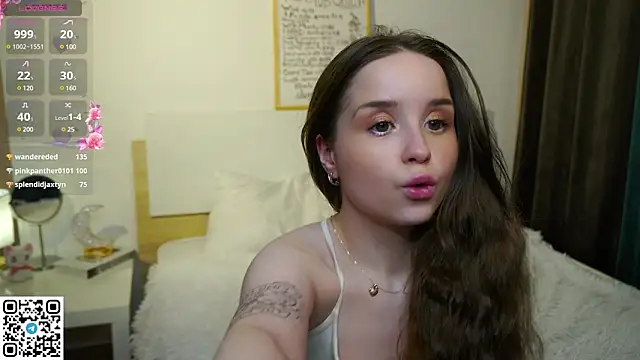 Snapshot of RenetTolken chatting on March 7, 2025, 2:15 am RenetTolken online show from March 7, 2025, 2:15 am