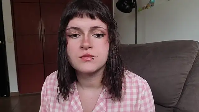 Snapshot of NEXT_DOOR_GIRL_ chatting on July 9, 2026, 8:57 pm NEXT DOOR GIRL online show from July 9, 2026, 8:57 pm