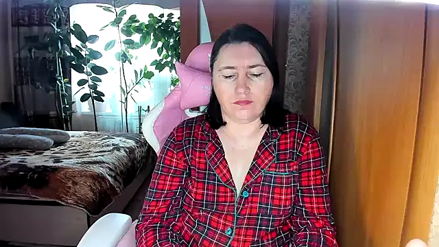 Tatyana51 online show from April 25, 2026, 5:32 am