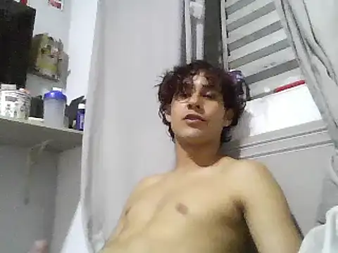 Snapshot of pedrodavid_ chatting on February 28, 2025, 3:15 am pedrodavid online show from February 28, 2025, 3:15 am