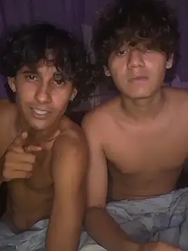 Snapshot of pedrodavid_ chatting on November 30, 2025, 4:27 am pedrodavid online show from November 30, 2025, 4:27 am