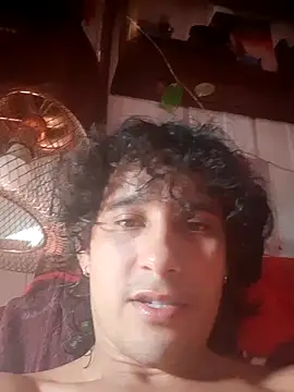 Snapshot of pedrodavid_ chatting on June 18, 2026, 7:51 pm pedrodavid online show from June 18, 2026, 7:51 pm