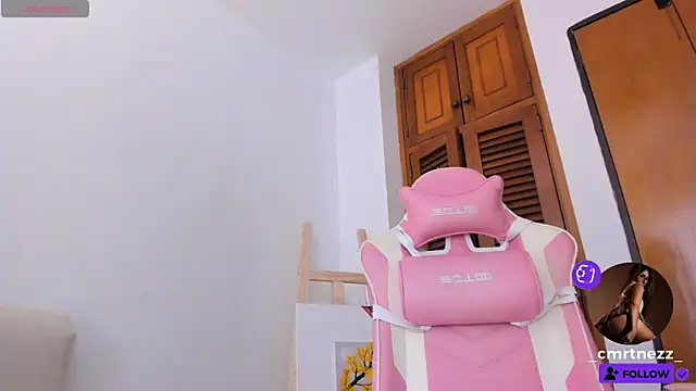 Caro martinezz online show from April 25, 2026, 5:54 am