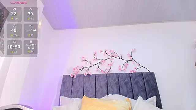 Snapshot of Sophiee_Velvet chatting on June 2, 2026, 3:47 pm Sophiee Velvet online show from June 2, 2026, 3:47 pm