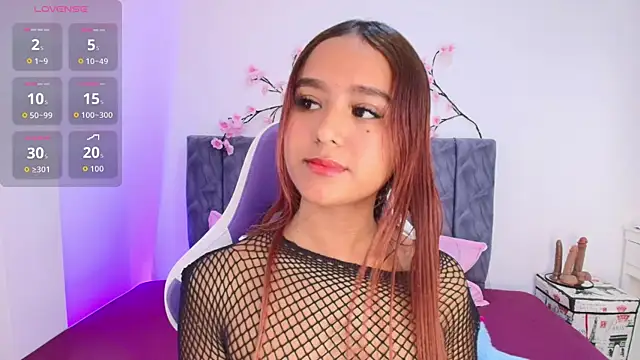 Sophiee Velvet online show from June 20, 2026, 6:22 pm