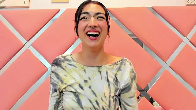 Snapshot of ThailyCherry chatting on March 1, 2025, 1:53 am ThailyCherry online show from March 1, 2025, 1:53 am