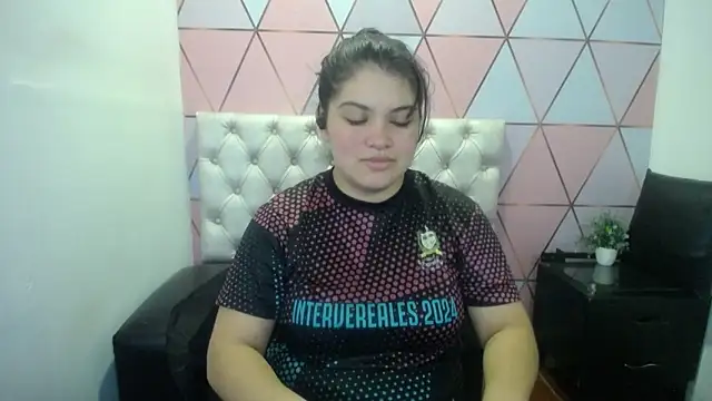 Marinasexxx online show from February 28, 2026, 7:15 pm