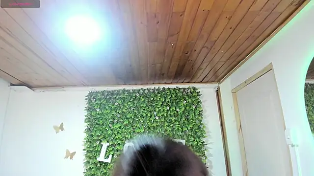 Snapshot of Enma__clark chatting on December 15, 2024, 4:07 am Enma clark online show from December 15, 2024, 4:07 am