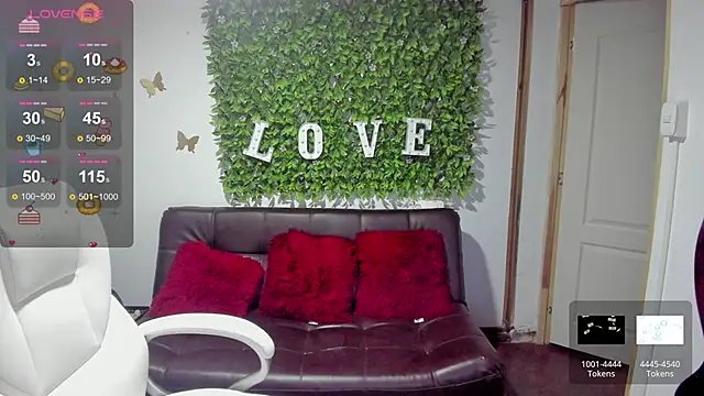 Snapshot of Enma__clark chatting on March 22, 2025, 7:09 pm Enma clark online show from March 22, 2025, 7:09 pm