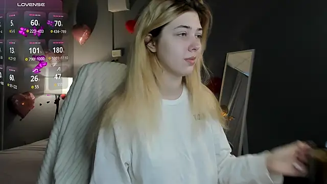 Vanessa Walters online show from March 2, 2025, 3:02 am