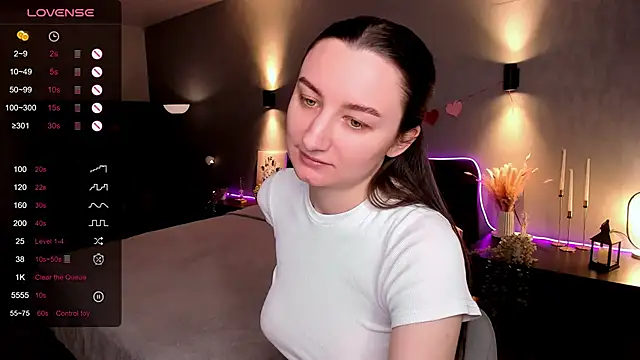 annacooleman online show from April 30, 2026, 2:18 am