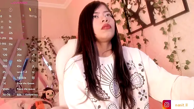 Snapshot of Punkys_ chatting on October 5, 2025, 7:56 pm Punkys online show from October 5, 2025, 7:56 pm