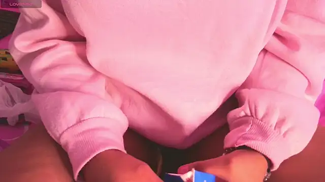 julieta flower online show from March 10, 2026, 11:15 am