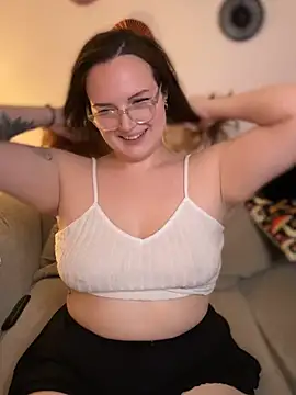 Snapshot of ScottishTension chatting on December 18, 2024, 9:18 pm ScottishTension online show from December 18, 2024, 9:18 pm