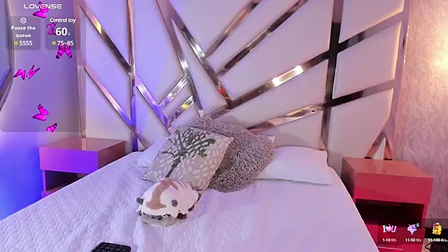 Maya Bluee online show from February 20, 2025, 6:28 am