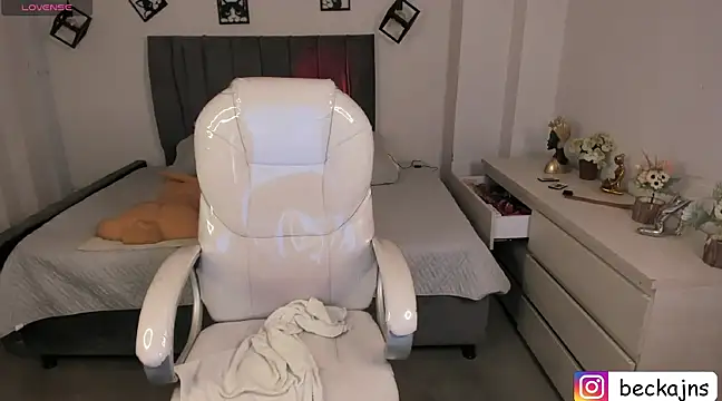 Snapshot of Beck_jones chatting on January 18, 2025, 5:15 pm Beck jones online show from January 18, 2025, 5:15 pm