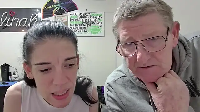 Snapshot of MelinahViking chatting on May 23, 2026, 5:45 am MelinahViking online show from May 23, 2026, 5:45 am