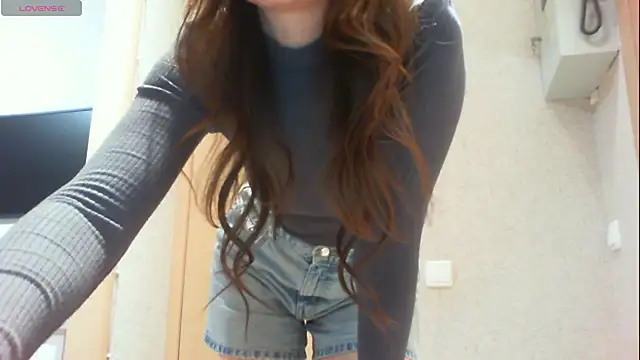 khu yam online show from March 1, 2026, 8:33 pm