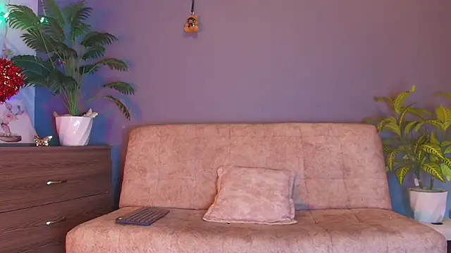 Snapshot of jade_brunnette chatting on May 4, 2026, 8:16 pm jade brunnette online show from May 4, 2026, 8:16 pm