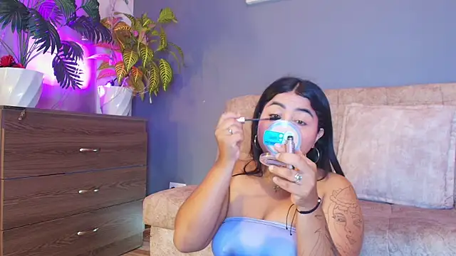 Snapshot of jade_brunnette chatting on June 6, 2026, 9:30 pm jade brunnette online show from June 6, 2026, 9:30 pm
