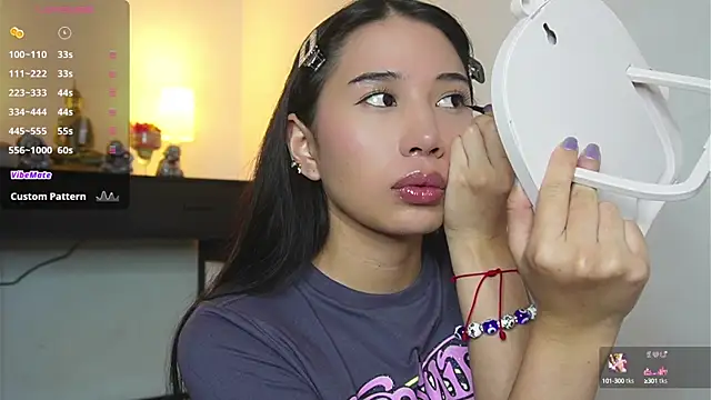 Snapshot of AlessiaVix chatting on January 14, 2025, 5:01 pm AlessiaVix online show from January 14, 2025, 5:01 pm