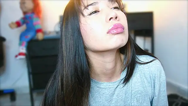 Snapshot of AlessiaVix chatting on January 27, 2025, 8:49 pm AlessiaVix online show from January 27, 2025, 8:49 pm