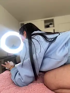 Snapshot of AlessiaVix chatting on March 4, 2026, 4:02 pm AlessiaVix online show from March 4, 2026, 4:02 pm