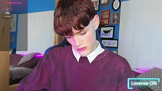 VladHellsing4 online show from February 13, 2025, 2:09 pm