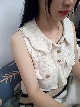 Snapshot of Lovely_kute chatting on January 19, 2025, 7:15 pm Lovely kute online show from January 19, 2025, 7:15 pm