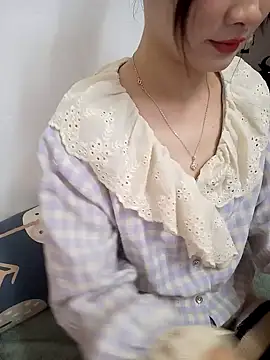 Snapshot of Lovely_kute chatting on January 20, 2025, 3:07 pm Lovely kute online show from January 20, 2025, 3:07 pm