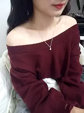 Snapshot of Lovely_kute chatting on February 16, 2025, 9:16 pm Lovely kute online show from February 16, 2025, 9:16 pm