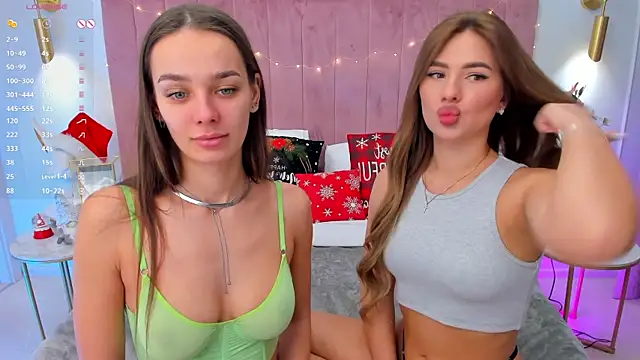 Snapshot of MilaVoxx chatting on December 14, 2024, 9:07 am MilaVoxx online show from December 14, 2024, 9:07 am