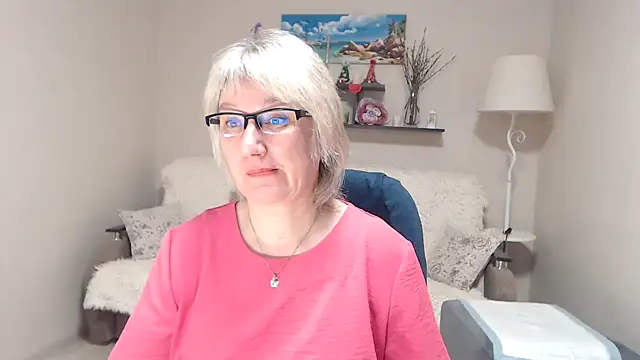FleurMays online show from April 29, 2026, 2:59 am